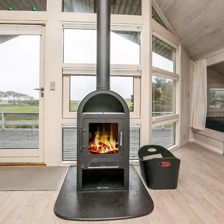 Three-bedroom In 4 * Nordenbro Vesteregn